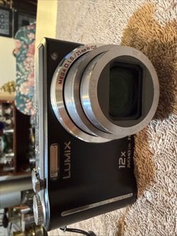 Panasonic Lumix DMC-ZS3 10.1 MP 12x Optical Zoom 3" LCD Compact Digital Camera