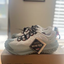 Nike ACG Mountainfly size 7Mens/8.5 Womens