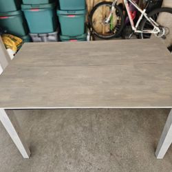 Beautiful Dining Table 
