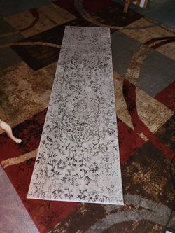 Dynamic Rugs - QUARTZ - Beige 27030-180 - 26"x 92.2" 