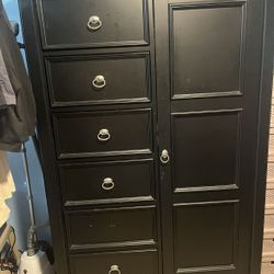 Armoire Dresser