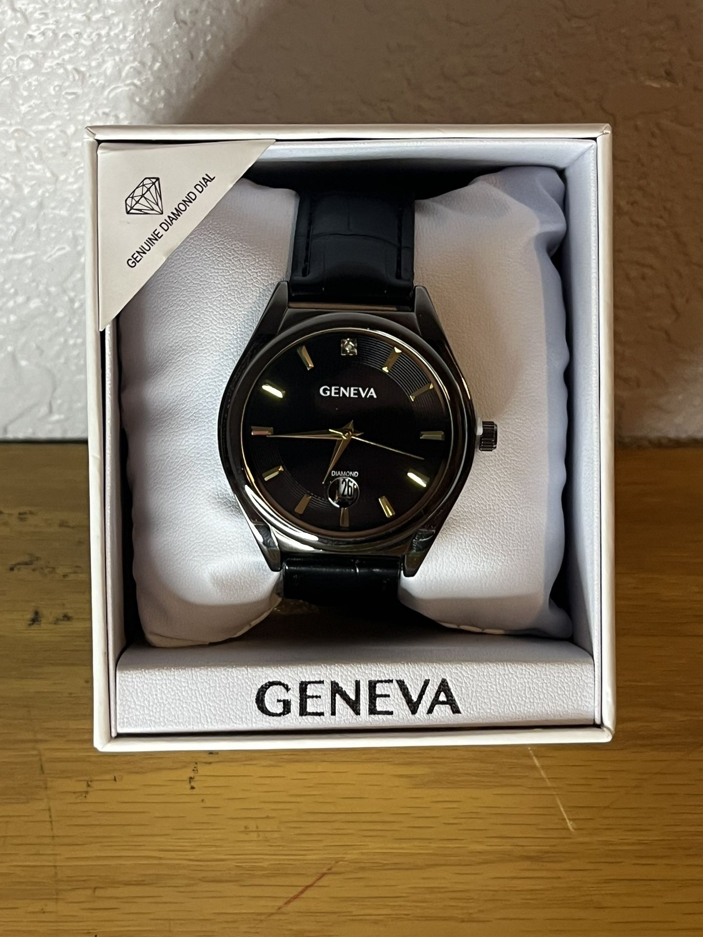🖤 Classic Black Leather Geneva Watch – Fresh & Elegant – $15