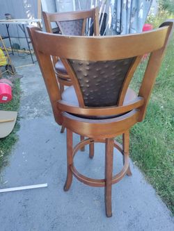 Two   chair. Counter