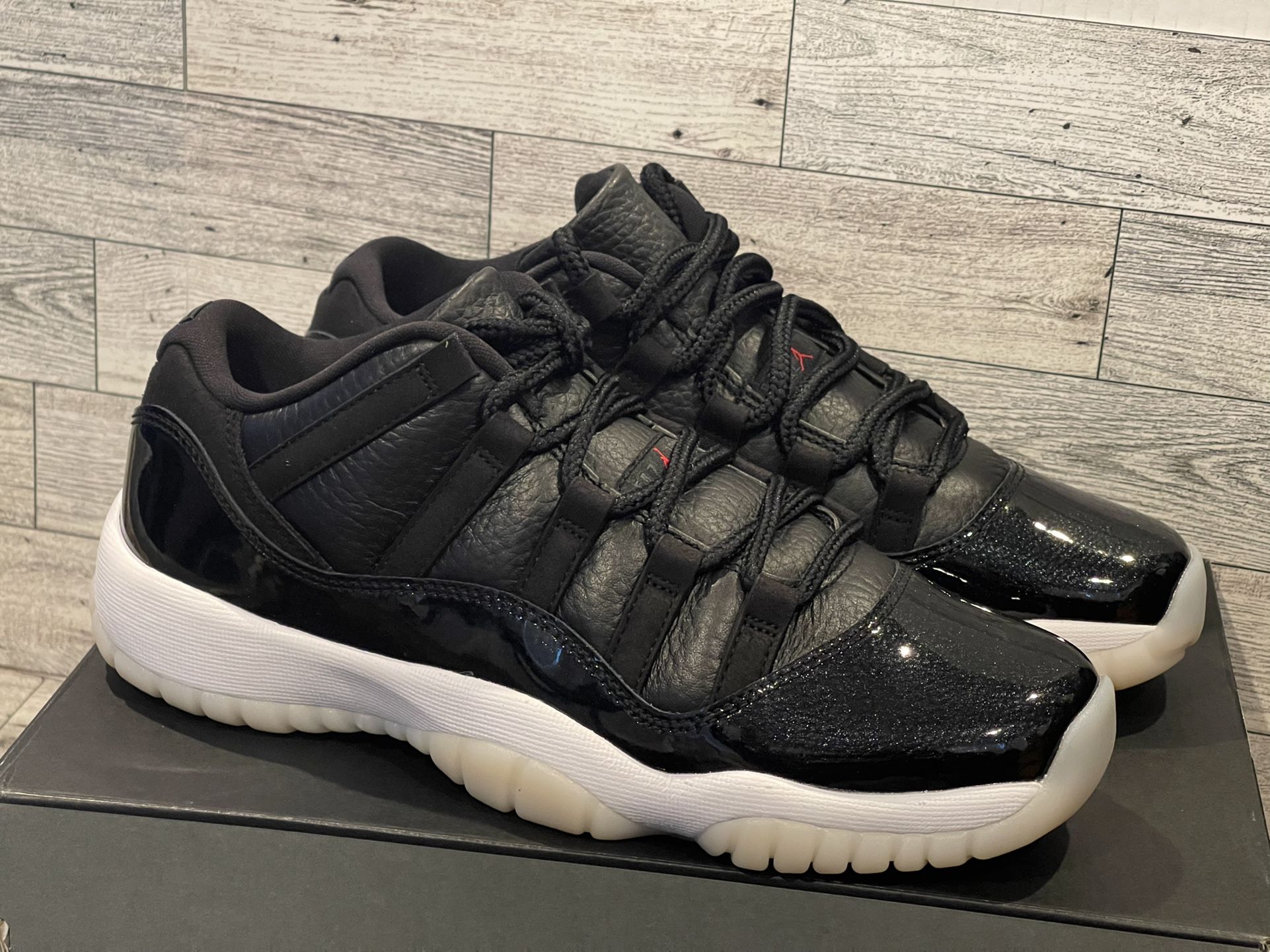 Jordan 11 Low 72-10