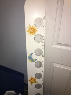 Growth chart picture frame