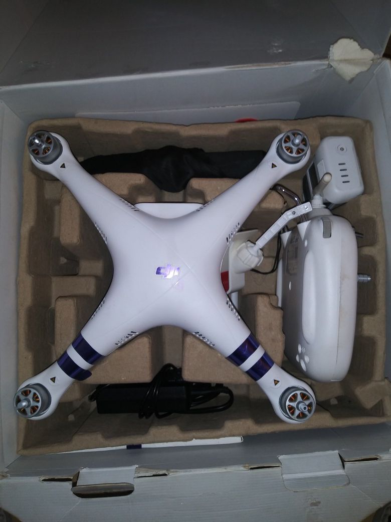 DJI Phantom 3 standard drone with camera