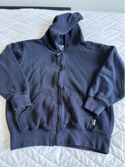 Pro club sweater size boys large