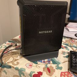 Netgear C7000v2 Modem Router