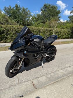 2021 BMW S 1000