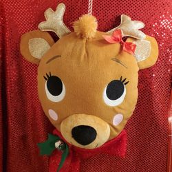 Large Reindeer Holiday Wreath Decor. New.