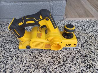 HAND PLANER DEWALT TOOL ONLY