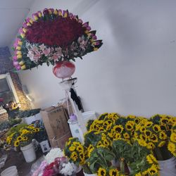 Flower 🌹 I Have  Many Arengement Flower 