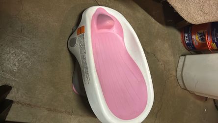 Baby chair for shower