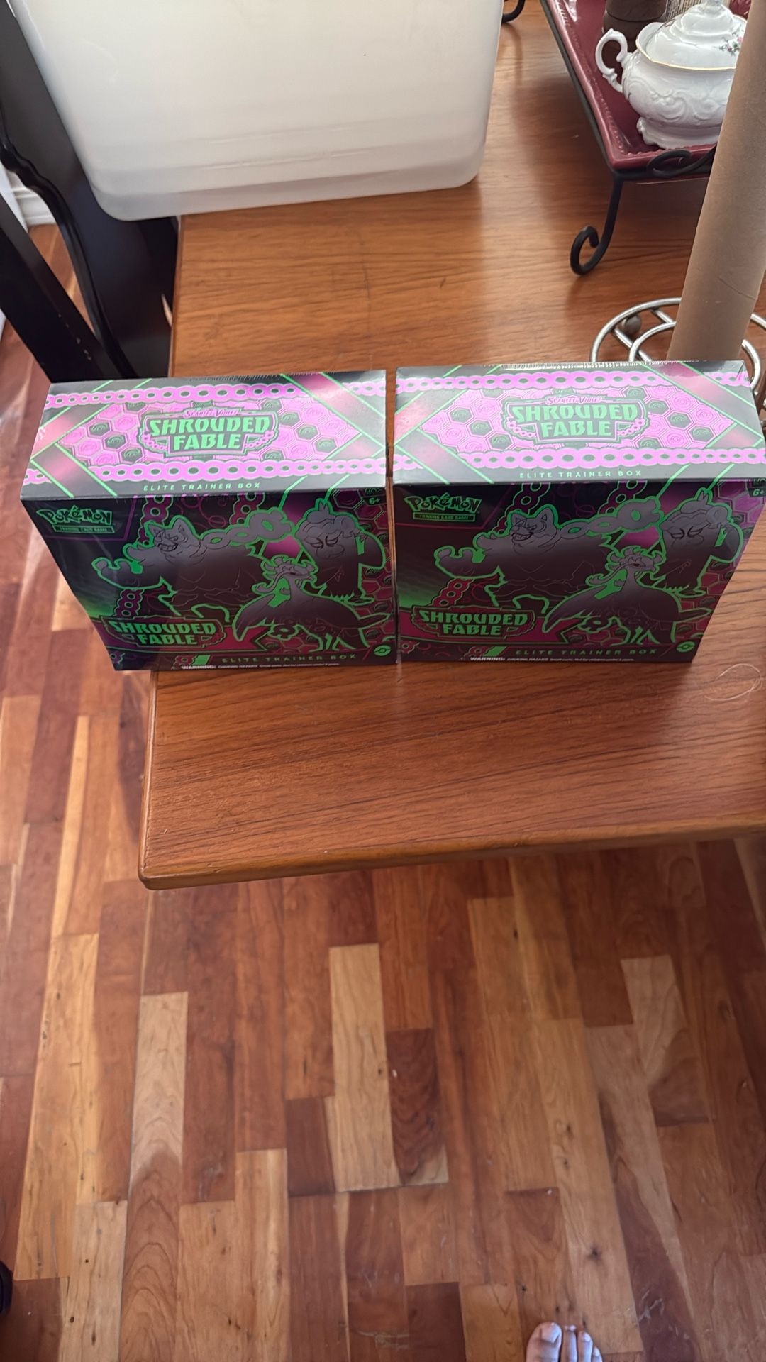 2 Pokémon Shrouded Fable ETB