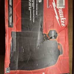 Milwaukee Women's Small M12 12-Volt Lithium-Ion Cordless AXIS Black Heated Quilted Jacket Kit with (1) 3.0 Ah Battery and Charger