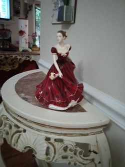 Royal Doulton "Sophie" Pretty Ladies