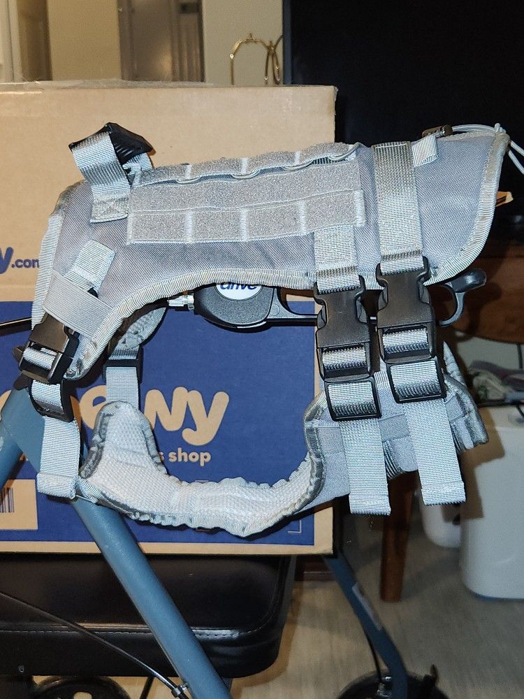 Medium Dog Vest    "No Pull"