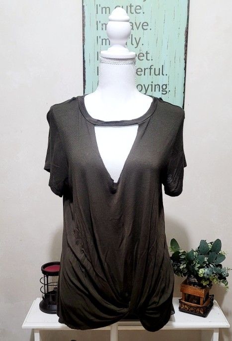 Woman's Olive Green Deep V-Neck Tie Knot Waist Top