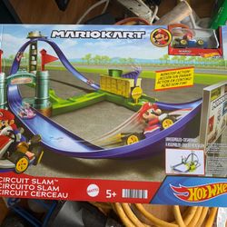 Hot Wheels MarioKart 
