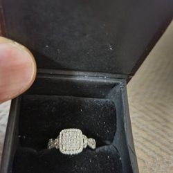 2 Carat Natural Diamond Engagement Ring Beautiful 