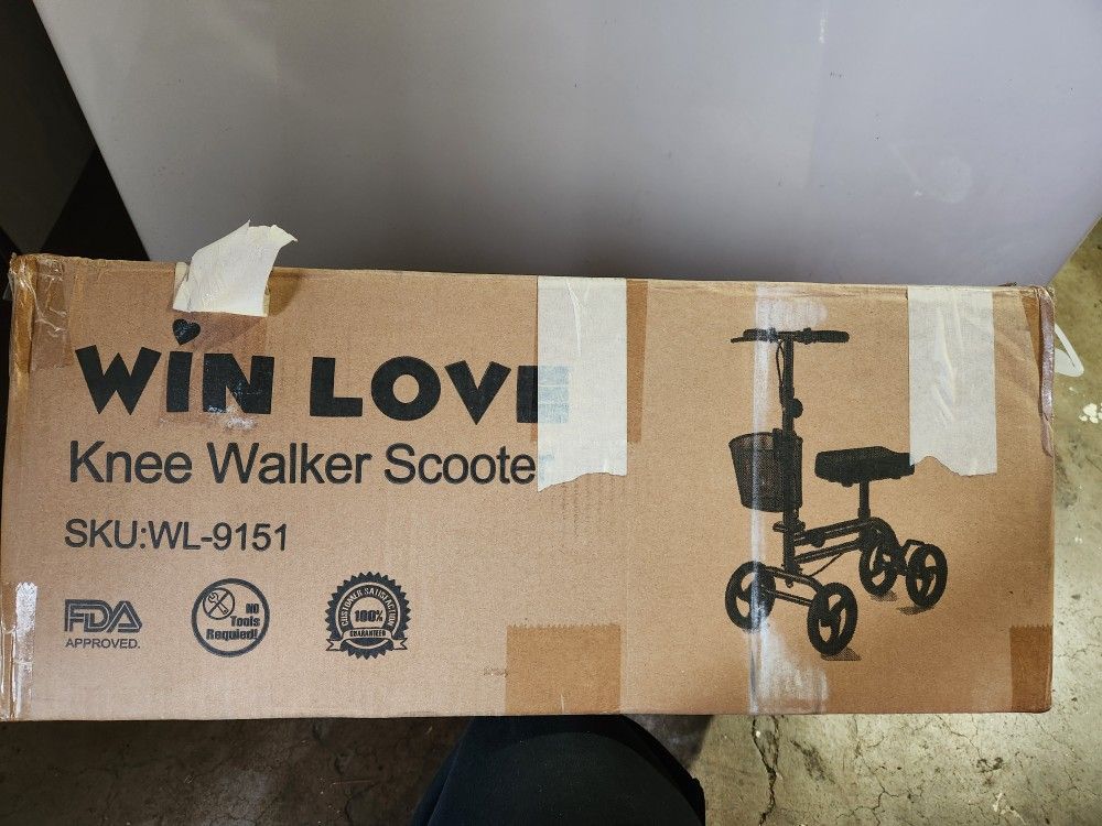 Winlove Knee Walker Scooter.