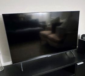 Samsung 43" Crystal UHD 4K Smart TV (TU7000) – Excellent Condition