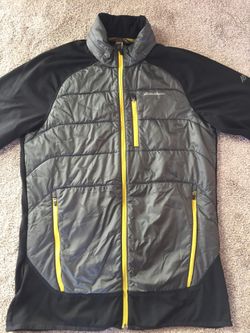 PRICE DROP! Great LIKE BRAND NEW!! Eddie Bauer Quilted Performance Jacket!