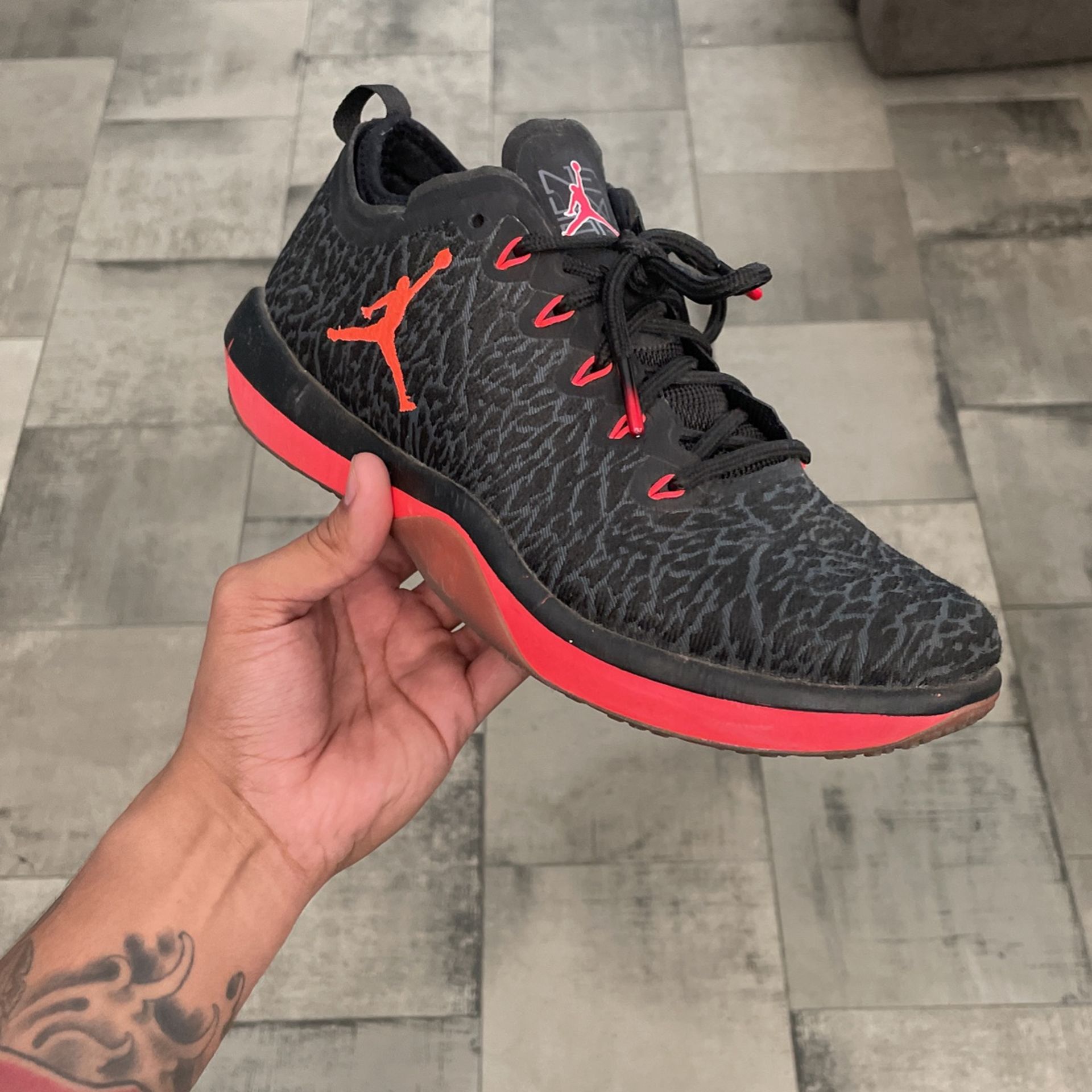 Jordan Trainer Low Neymar
