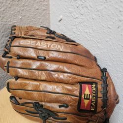 Easton Softball/Baseball Glove RHT-14" 