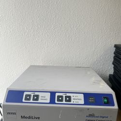 Carl Zeiss meds Live 3CCD Mono NTSC Advanced Digital Camera Control Unit With Power Cord 