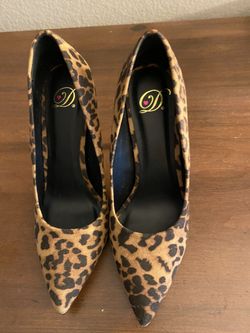 Leopard Pumps