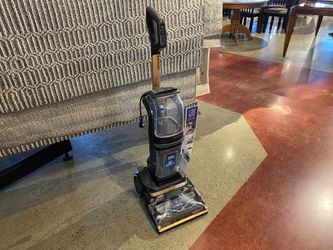 BISSELL Revolution Hydrosteam Pet Corded Upright Deep Cleaner – Titanium/Copper Harbor