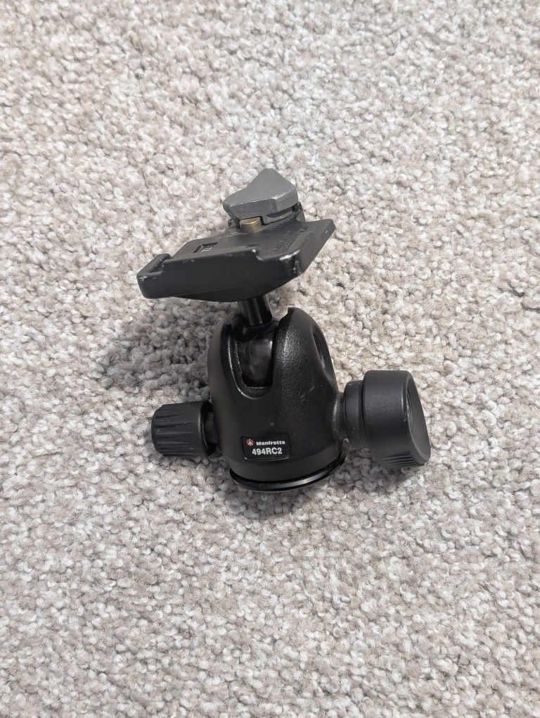 Manfrotto Tripod Head (Ball Head)
