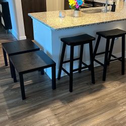 2 Barstools & 2 Side Tables