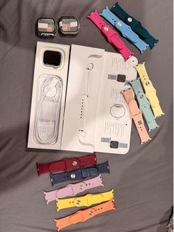 Apple Watch Series 9 (41mm) – Starlight – Great Condition
