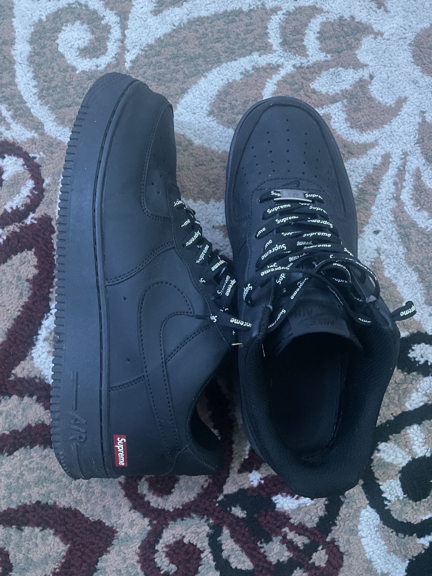 Supreme Air Force Black