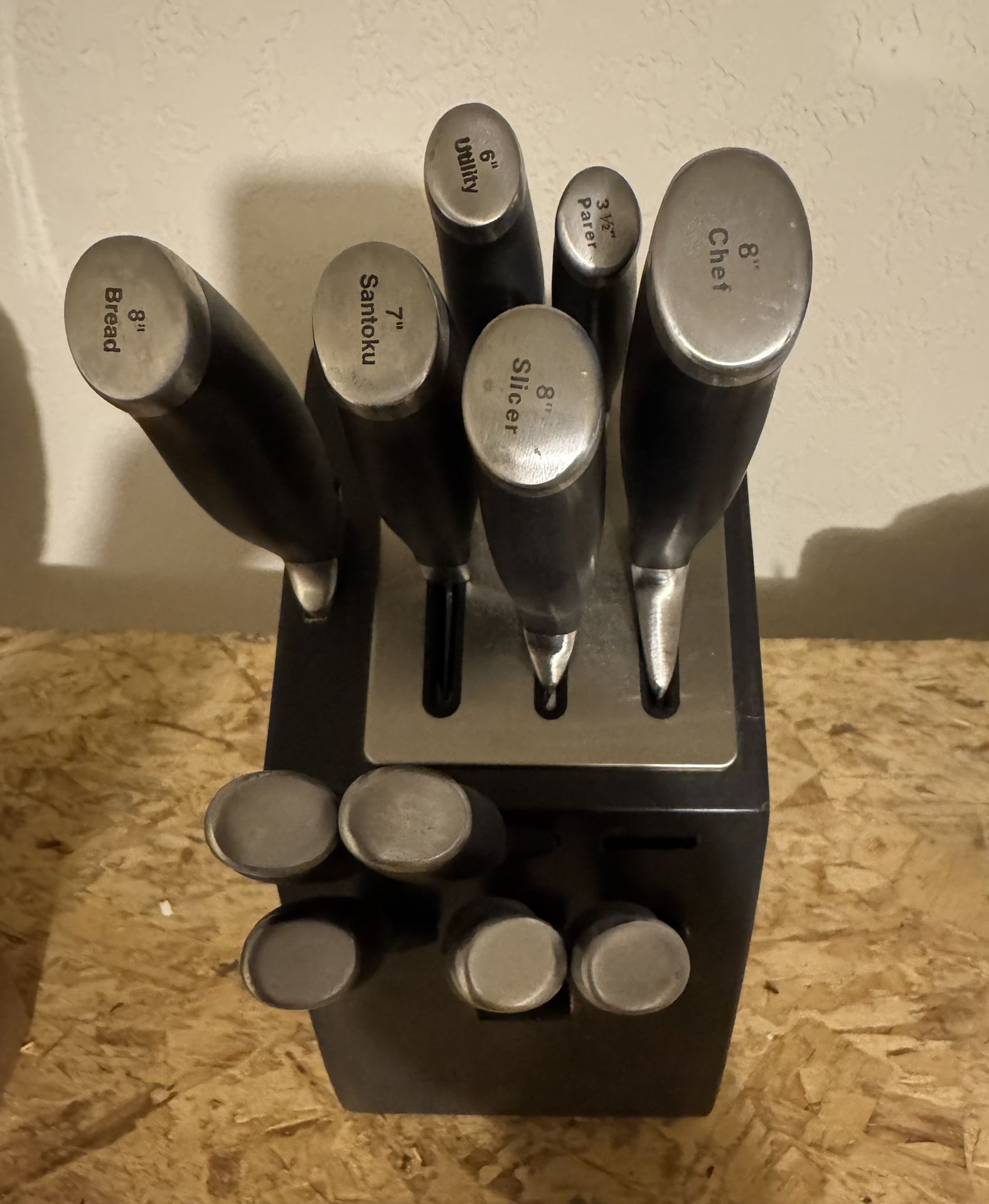 Calphalon Kitchen Knife Set with Self-Sharpening Block, 11-Piece NonStick Knife set
