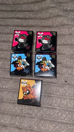 McDonald’s hello kitty & friends toys