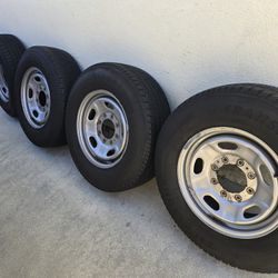 Heavy Duty
Tires