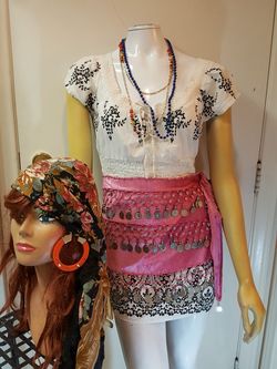 GYPSY COSTUME YOUNG GIRL!1 SIZE FITS ALL