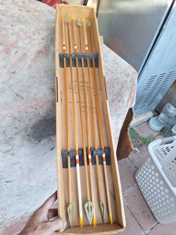 Bear forged wood vintage arrows