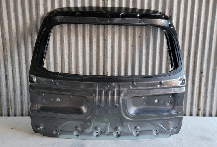 2022-2025 Hyundai Genesis GV70 Rear Liftgate Tailgate Shell OEM 
