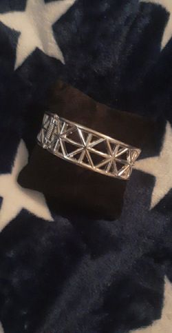 Avon SILVERTONE CUFF BRACELET