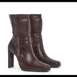 Brown Boots 