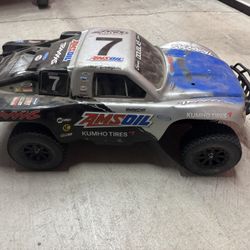 Traxxas Slash 