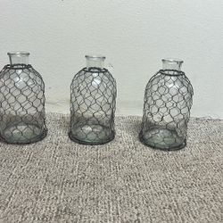 Set Of 3 Netted Vases 