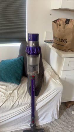 Dyson Cyclone v10 Animal+