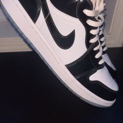 Size 10 Jordan 1 Low 