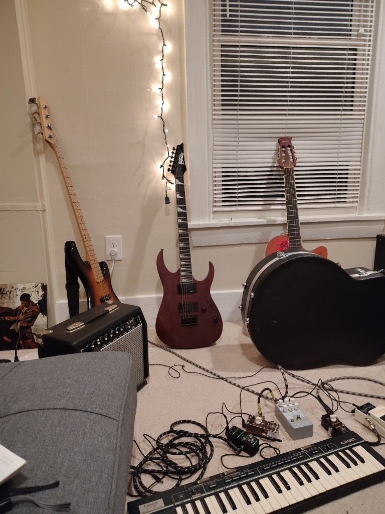 Ibanez Gi0