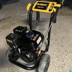 Dewalt 3600psi Gas Pressure Washer 